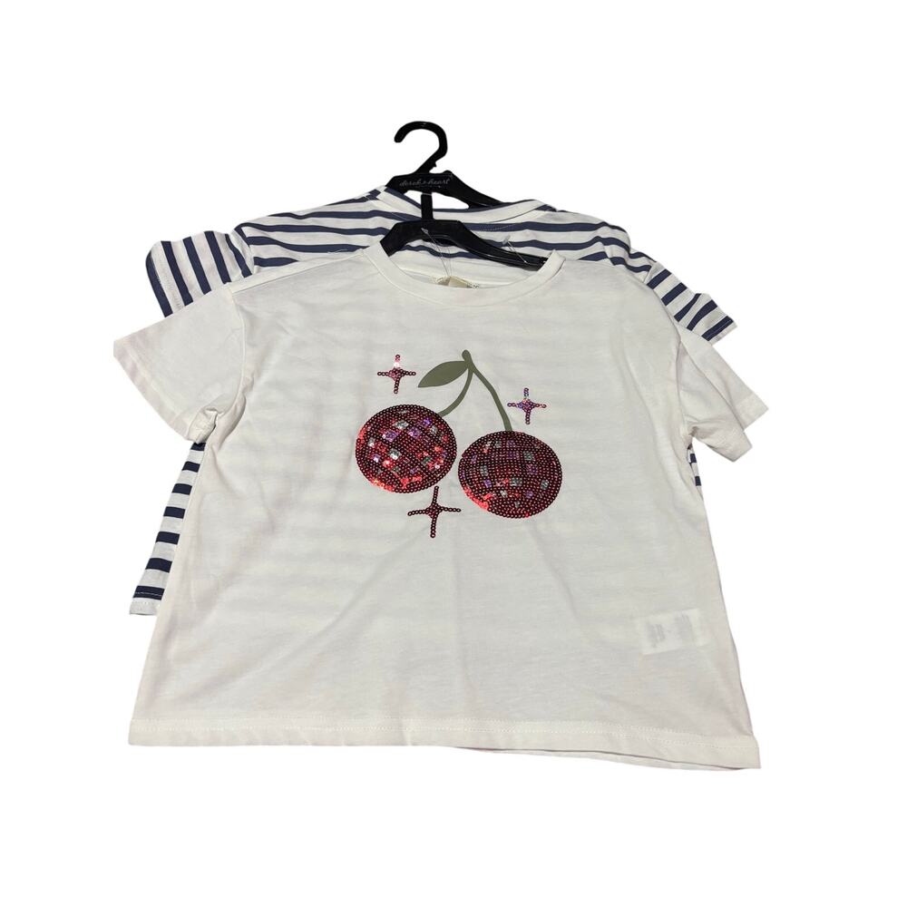 Derek Heart 8 t shirt duo of white stripe w/cherries or heart patch nwt perfect